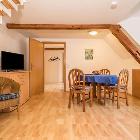Apartment Nr 2 *